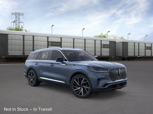 New 2026 Lincoln Aviator Reserve AWD/4WD image 7