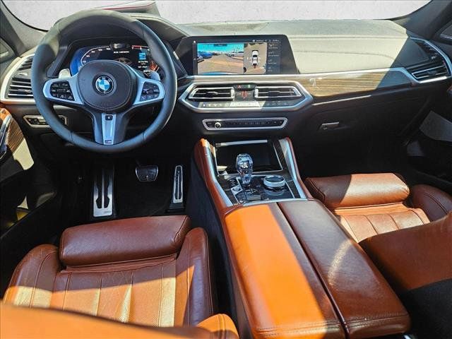 Used 2021 BMW X6 M50i w/ Executive Package AWD/4WD image 16