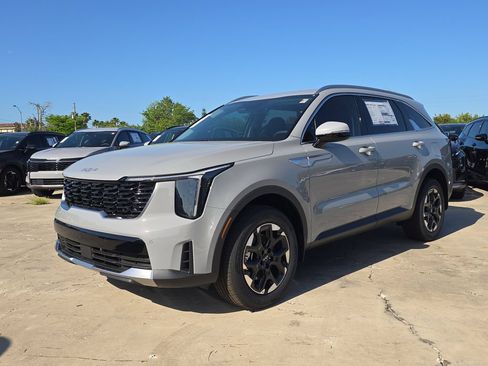 New 2026 Kia Sorento S AWD/4WD image 4