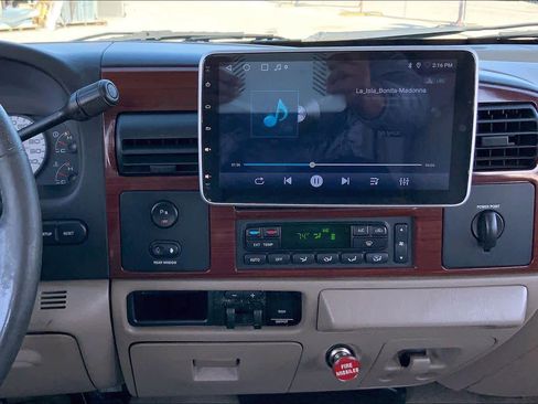 Used 2006 Ford F250 Lariat image 7