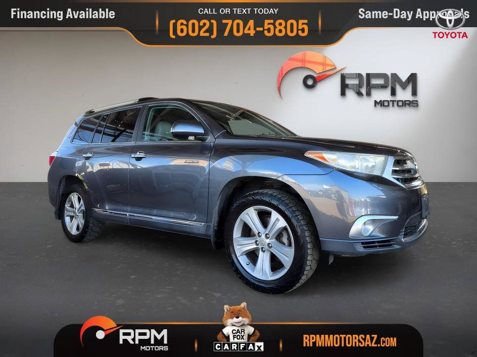 Used 2013 Toyota Highlander Limited w/ Protection Pkg FWD image 1