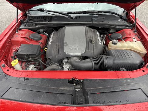Used 2019 Dodge Challenger R/T RWD image 32