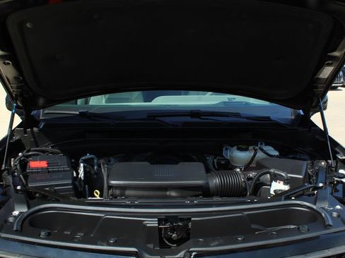 Used 2023 Cadillac Escalade Sport Platinum w/ LPO, ONYX Package image 19