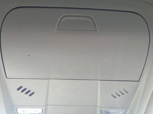 Used 2021 Chevrolet Equinox LT FWD image 27