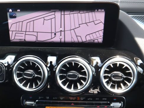 Certified 2024 Mercedes-Benz GLA 35 AMG 4MATIC image 16