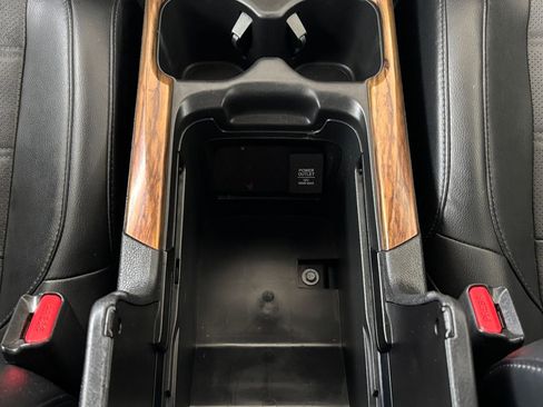 Used 2020 Honda CR-V Touring image 16