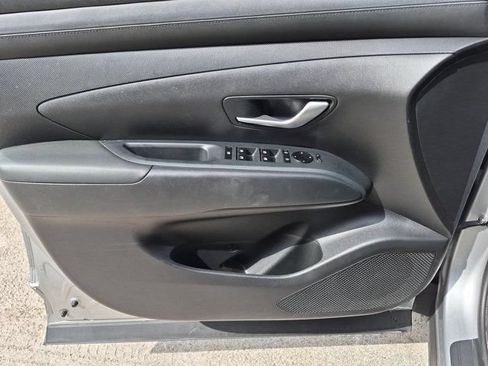 Used 2025 Hyundai Tucson SEL FWD image 11