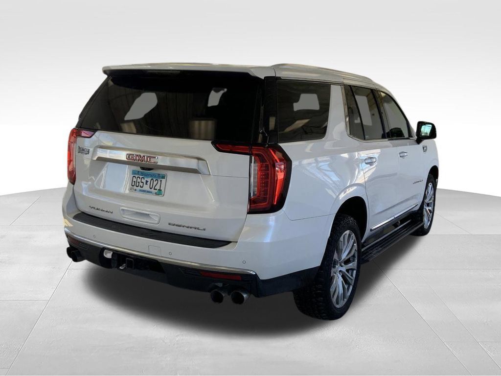 Used 2021 GMC Yukon Denali w/ Denali Premium Package AWD/4WD image 9
