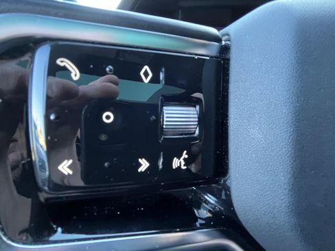 Used 2021 Land Rover Range Rover Evoque S image 19