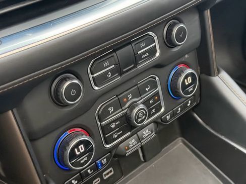 Used 2023 Chevrolet Tahoe High Country RWD image 23