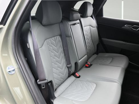 Used 2024 Kia Sportage X-Line AWD/4WD image 13