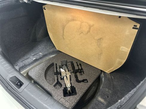 Used 2012 Honda Accord EX-L image 28