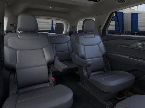 New 2026 Ford Explorer Active w/ Active Comfort Package AWD/4WD image 11