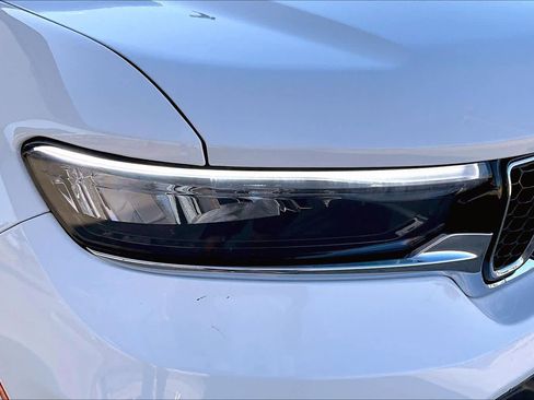 Used 2023 Jeep Grand Cherokee L Overland w/ Advanced Protech Group III image 27