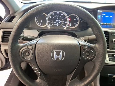 Used 2013 Honda Accord LX image 21