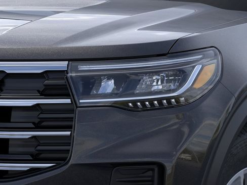 New 2026 Ford Explorer Active RWD image 20