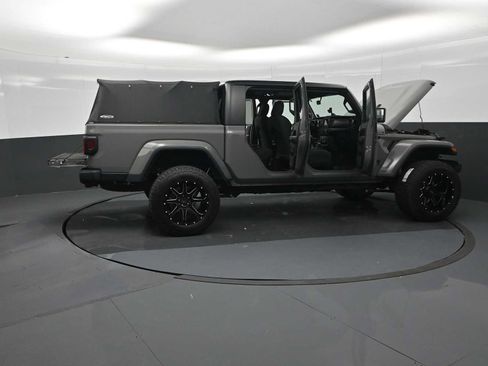 Used 2021 Jeep Gladiator Sport AWD/4WD image 60