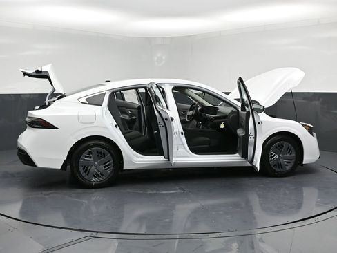 New 2026 Nissan Sentra S w/ S Cold Weather Package image 31