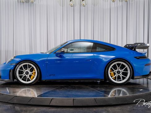 Used 2025 Porsche 911 GT3 image 12