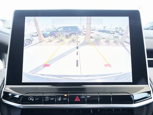 Used 2023 Jeep Compass Sport image 51