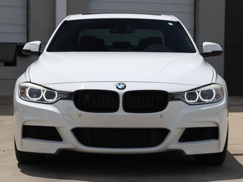 Used 2014 BMW 335i Sedan RWD image 21