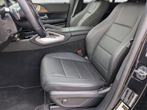 Used 2025 Mercedes-Benz GLE 350 4MATIC image 16