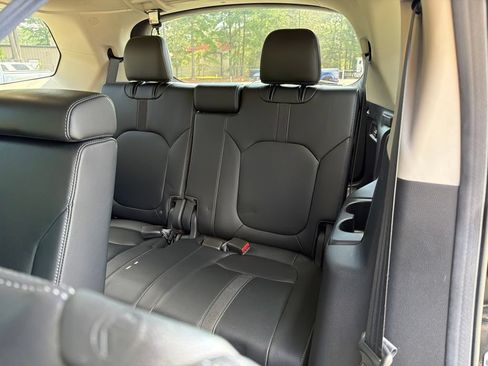 Certified 2025 Honda Pilot EX-L image 21