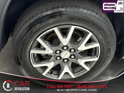 Used 2023 GMC Acadia SLE w/ Driver Convenience Package FWD image 54