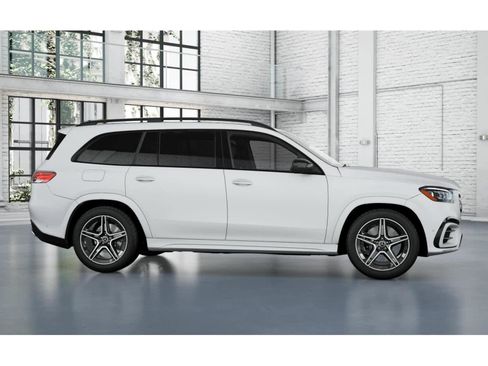New 2026 Mercedes-Benz GLS 450 4MATIC image 14
