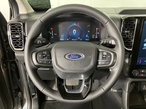 Certified 2024 Ford Ranger XLT image 16