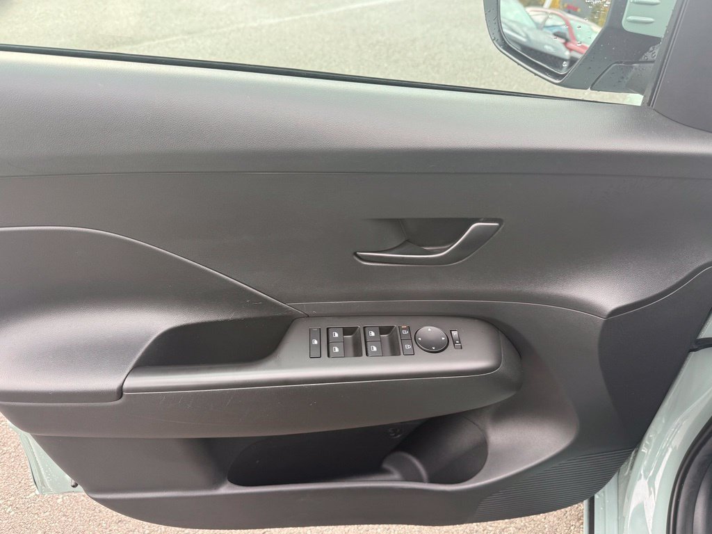 Certified 2024 Hyundai Kona SEL FWD image 30