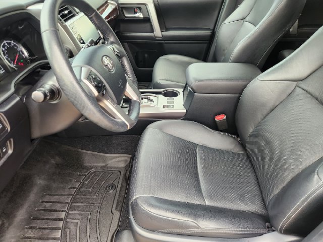 Used 2023 Toyota 4Runner Limited RWD image 9