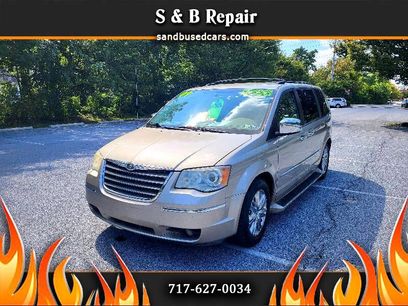 Used 2009 Chrysler Town & Country Limited w/ Trailer Tow Group