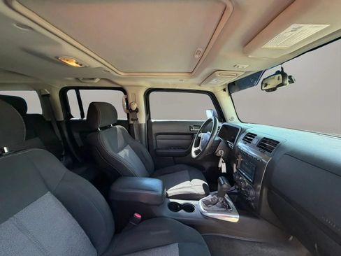 Used 2007 HUMMER H3 AWD/4WD image 13