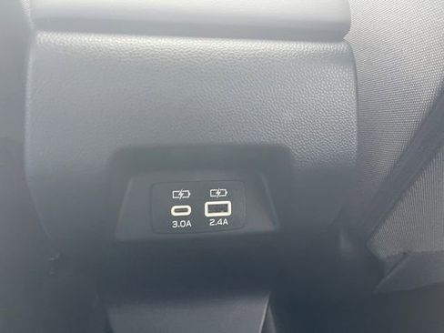 Certified 2025 Subaru Crosstrek 2.0i Premium AWD/4WD image 25