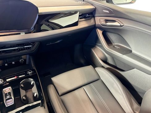 New 2025 Audi Q6 e-tron Premium Plus image 20