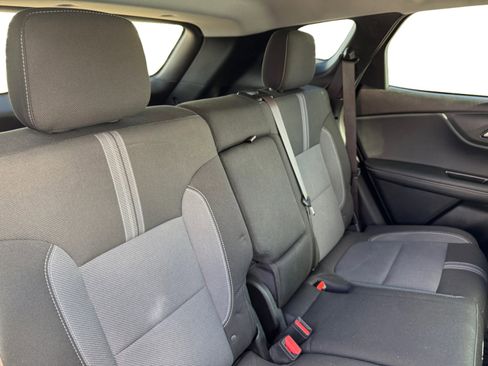 Used 2023 Chevrolet Blazer LT w/ Convenience Package image 18