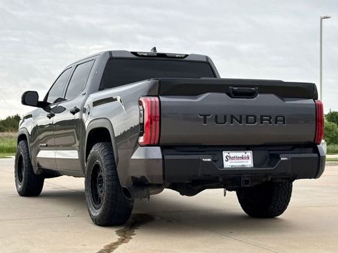 Used 2022 Toyota Tundra SR5 RWD image 7