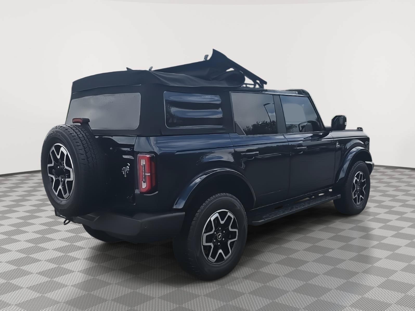 Used 2021 Ford Bronco Outer Banks AWD/4WD image 5