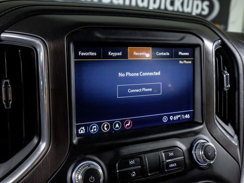 Used 2020 GMC Sierra 3500 AT4 w/ AT4 Premium Package image 29