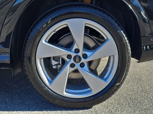 New 2025 Audi Q5 Prestige image 33