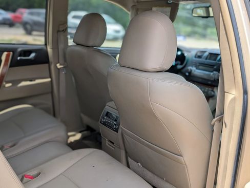 Used 2008 Toyota Highlander Limited image 13