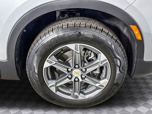 Used 2024 Chevrolet Blazer LT image 30