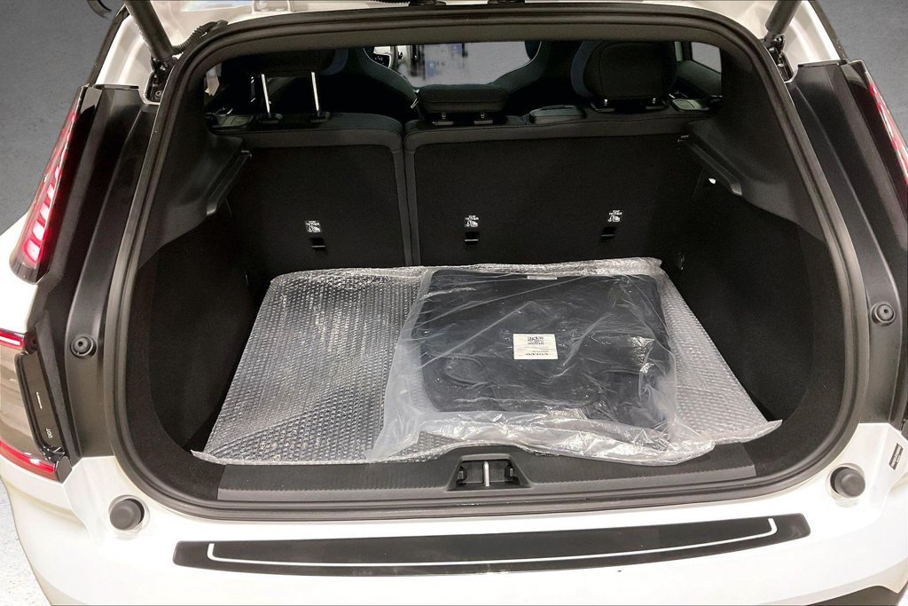New 2026 Volvo EX30 Ultra w/ Climate Package AWD/4WD image 5