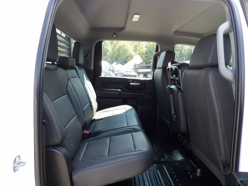 Used 2024 Chevrolet Silverado 3500 W/T w/ Snow Plow Prep Package AWD/4WD image 37