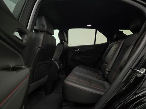 Used 2022 Chevrolet Equinox RS image 36