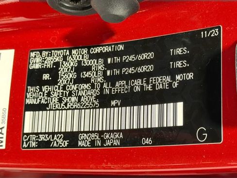 Certified 2024 Toyota 4Runner Limited AWD/4WD image 27