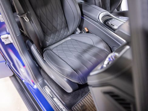 Used 2025 Mercedes-Benz G 63 AMG 4MATIC image 26