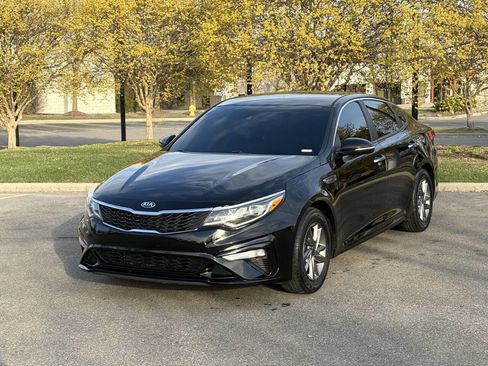 Used 2019 Kia Optima LX image 5
