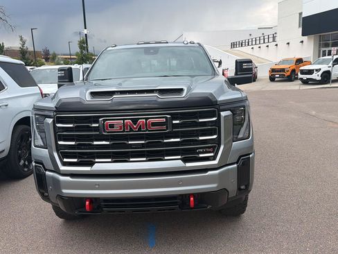 Used 2025 GMC Sierra 3500 AT4 w/ AT4 Premium Plus Package AWD/4WD image 2
